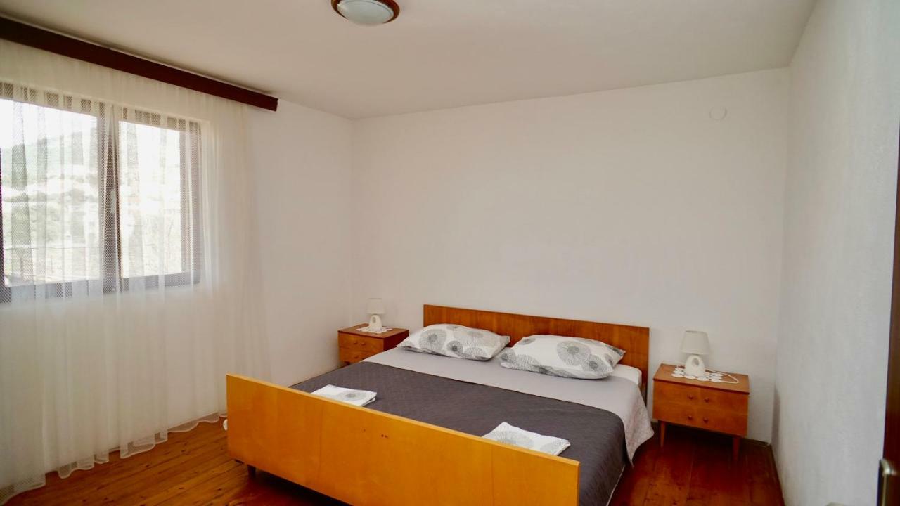 Villa La Vida Loca Seget Vranjica Exterior foto